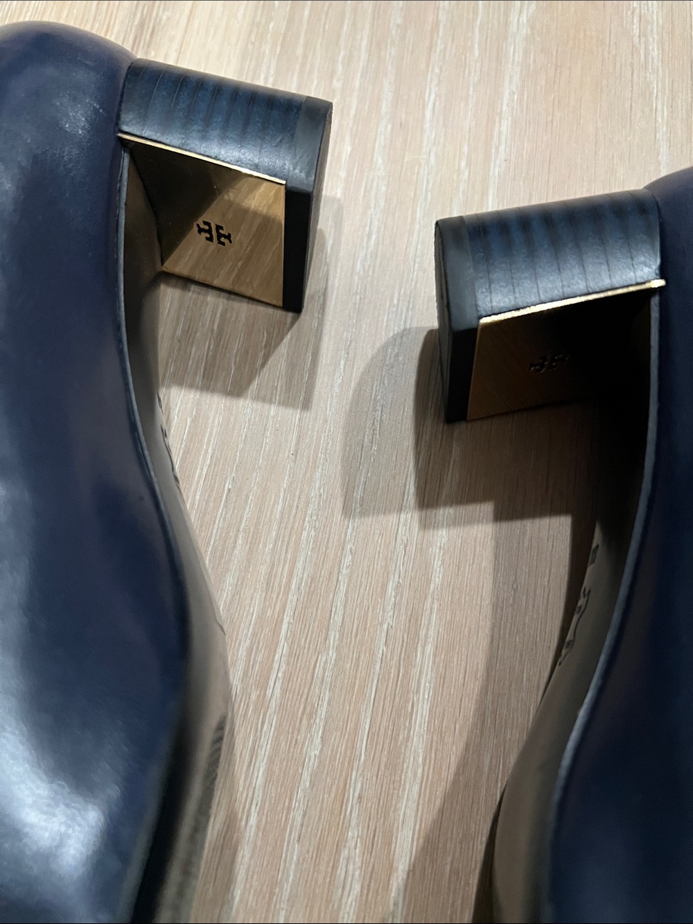 Tory Burch Navy Leather Ballet Flats with Gold Emblem - Picture 3 of 5